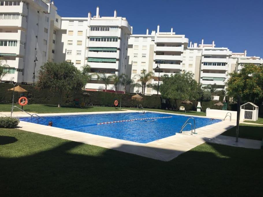 Miramar 3 Apartment *
